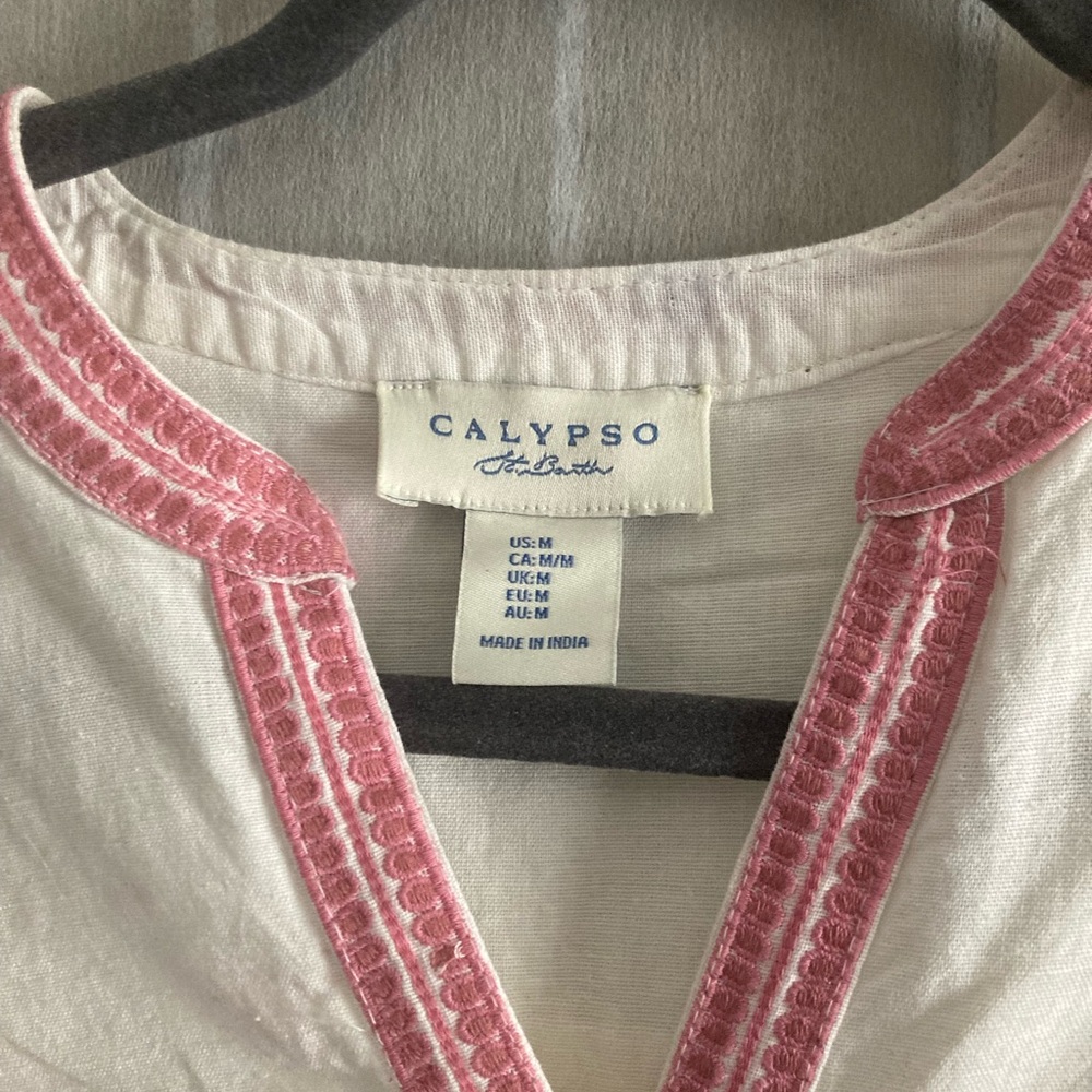 Calypso St. Barth White Blouse with Pink Floral Embroidered Sleeves - Picture 2 of 3